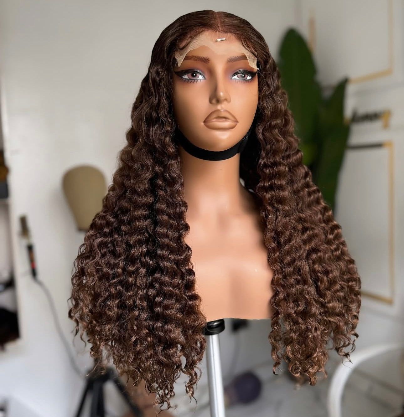 22’ Noreen Virgin Curly Wig