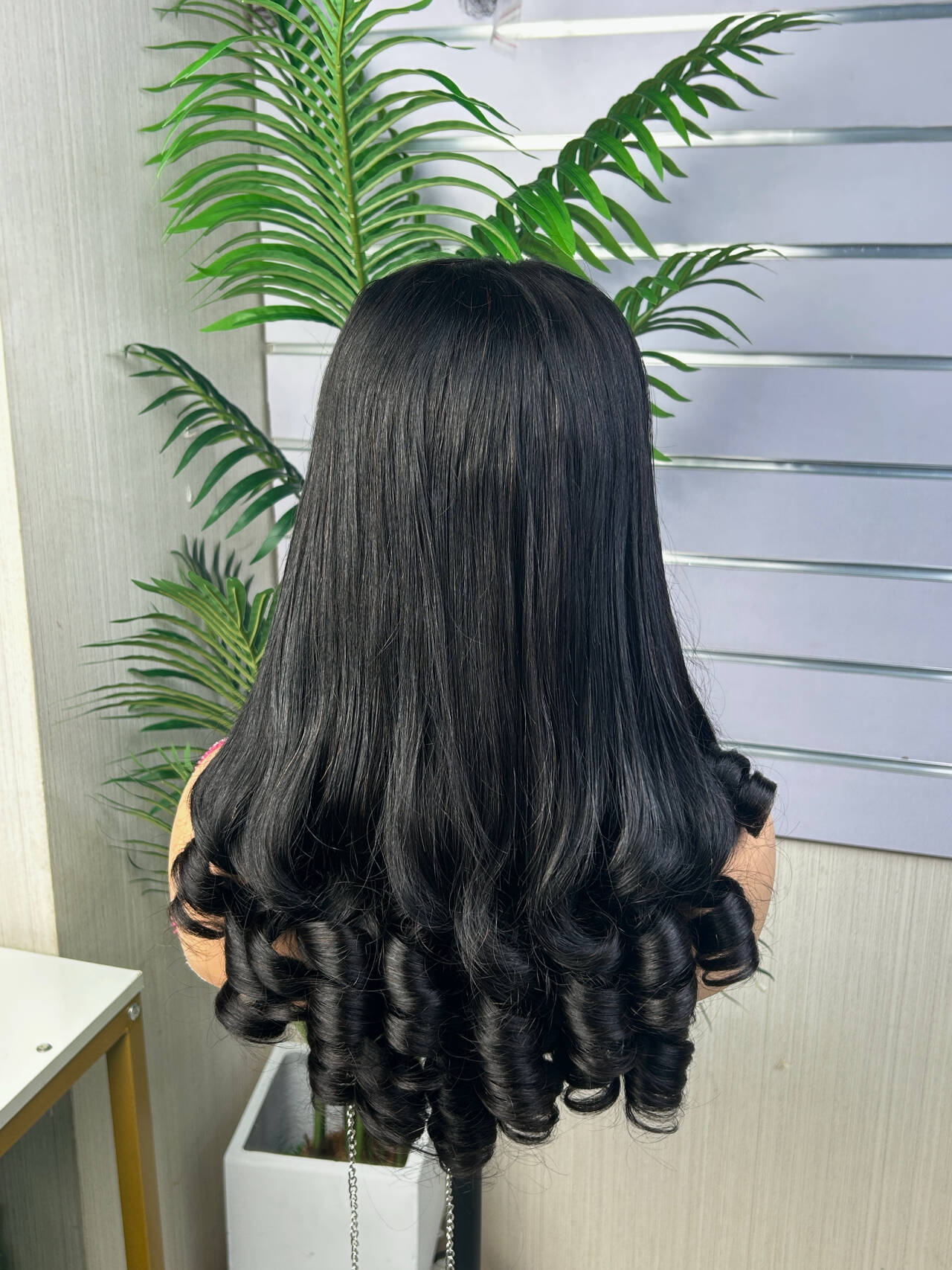 18’ Ada Remy Tip Wavy Wig - 250g with 5*5 Closure - Chinese Virgin SDD Quality - Black